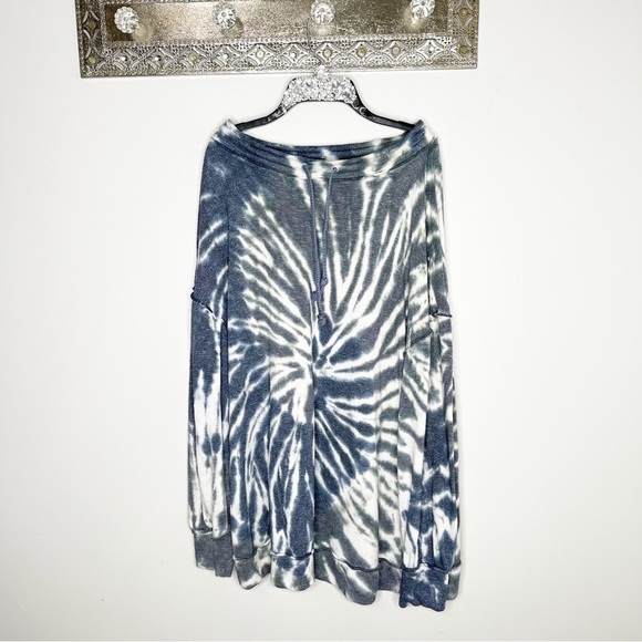 Free People Best Catch Tie Dye Sweatshirt, Blue Combo Size Small - Picture 2 of 9